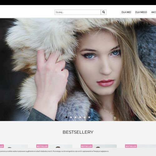 Czapki wełniane z futrzanym pomponem